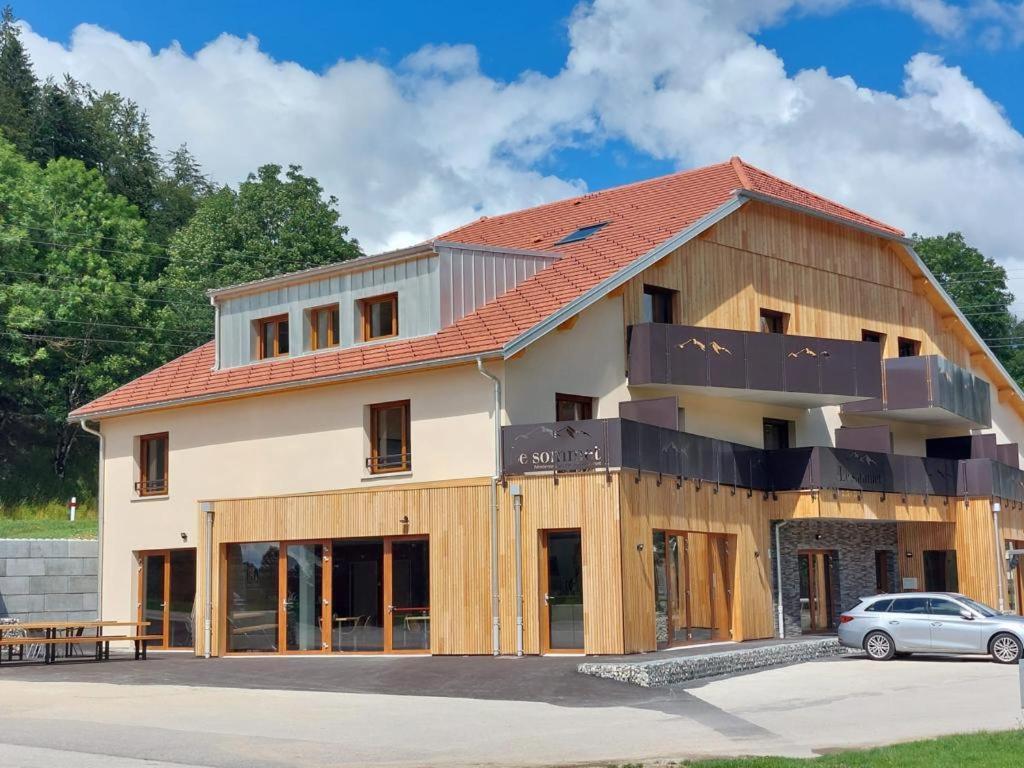 Residence Le Sommet Les Hopitaux-Neufs Exterior foto